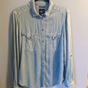 Boy friend Fit American Eagle Button up